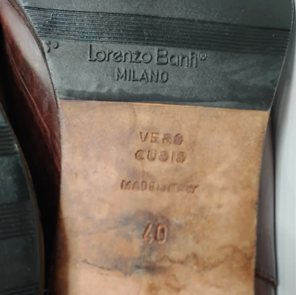 LORENZO BANFI CHELSEA BOOTS